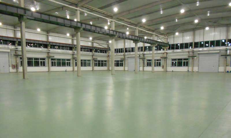 pvc地板圖片 廠房PVC地板質量和價格與其它地板比較