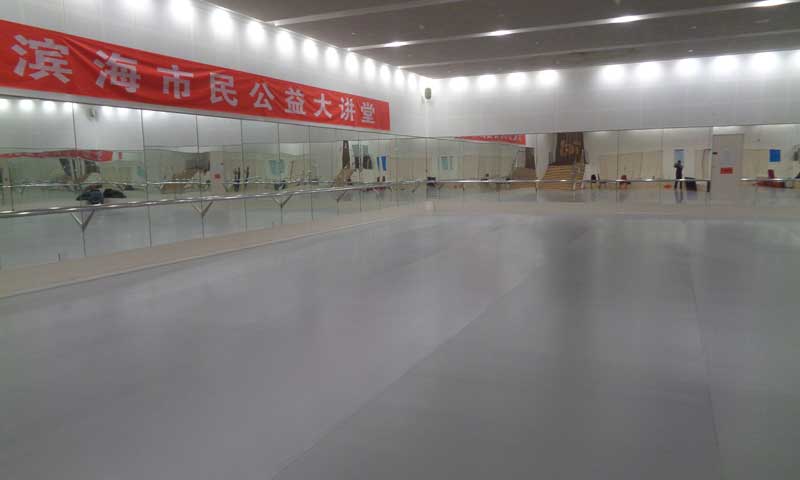 選擇舞蹈地板誤區(qū)之“軟的等于好的”