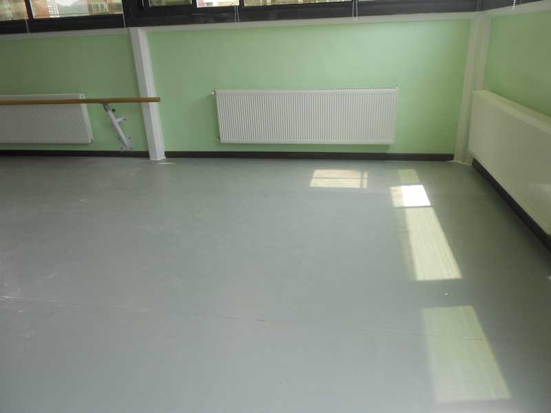 舞蹈地膠之所以適合做建筑材料的特性以及保養