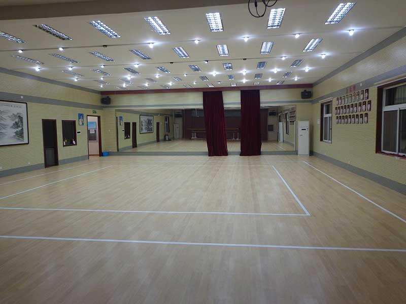 北京海淀區(qū)羊坊店中心小學運動地板 北京海淀區(qū)羊坊店中心小學運動地板