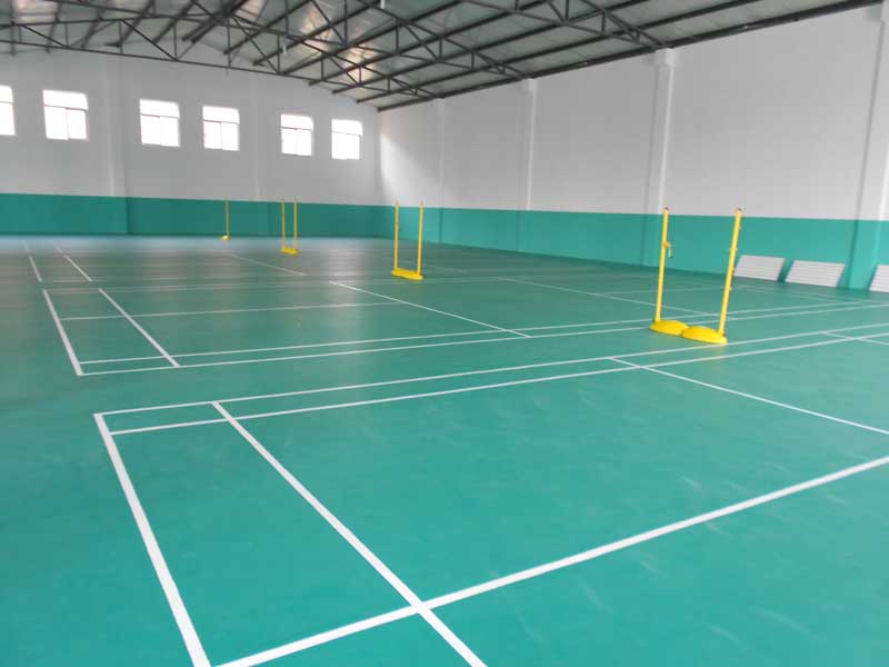 羽毛球塑膠運(yùn)動(dòng)地板 羽毛球塑膠地板怎樣施工不易鼓包